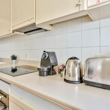 Appartement Quartier Arc De Triomphe Free Netflix-2